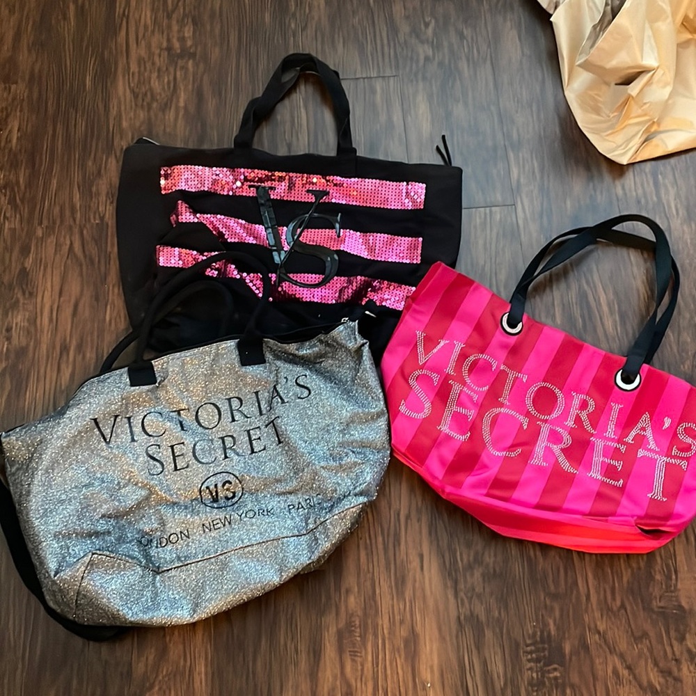 Victorias Secret Tote Bags